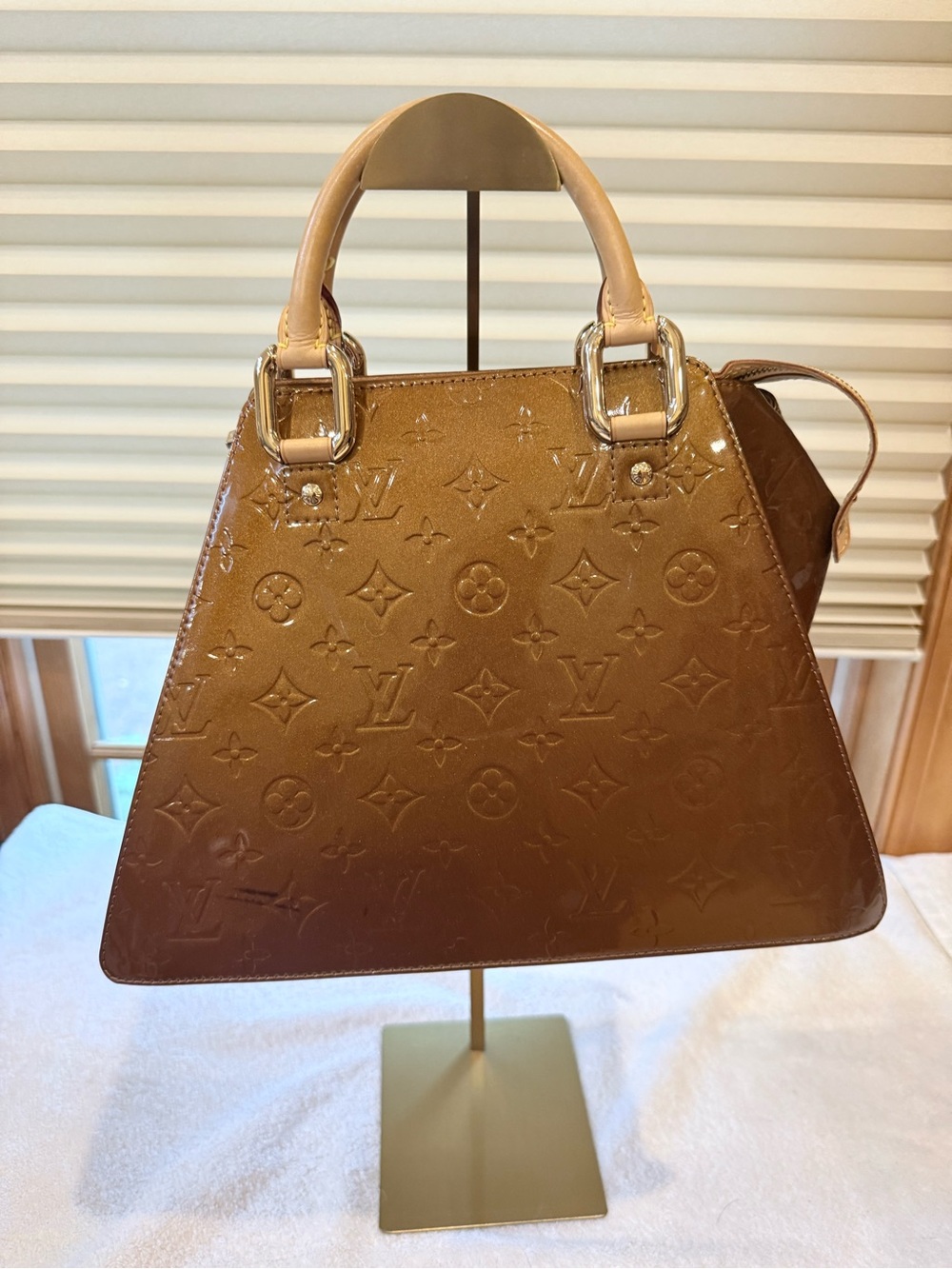 Louis Vuitton Monogram Vernis Tan/Brown Forsyth Satchel